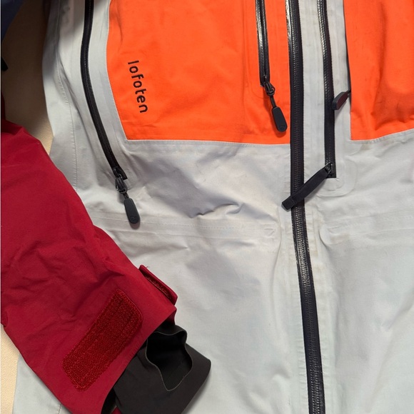 Norrøna women’s ski technical jacket & tech ski pants. - Picture 3 of 15